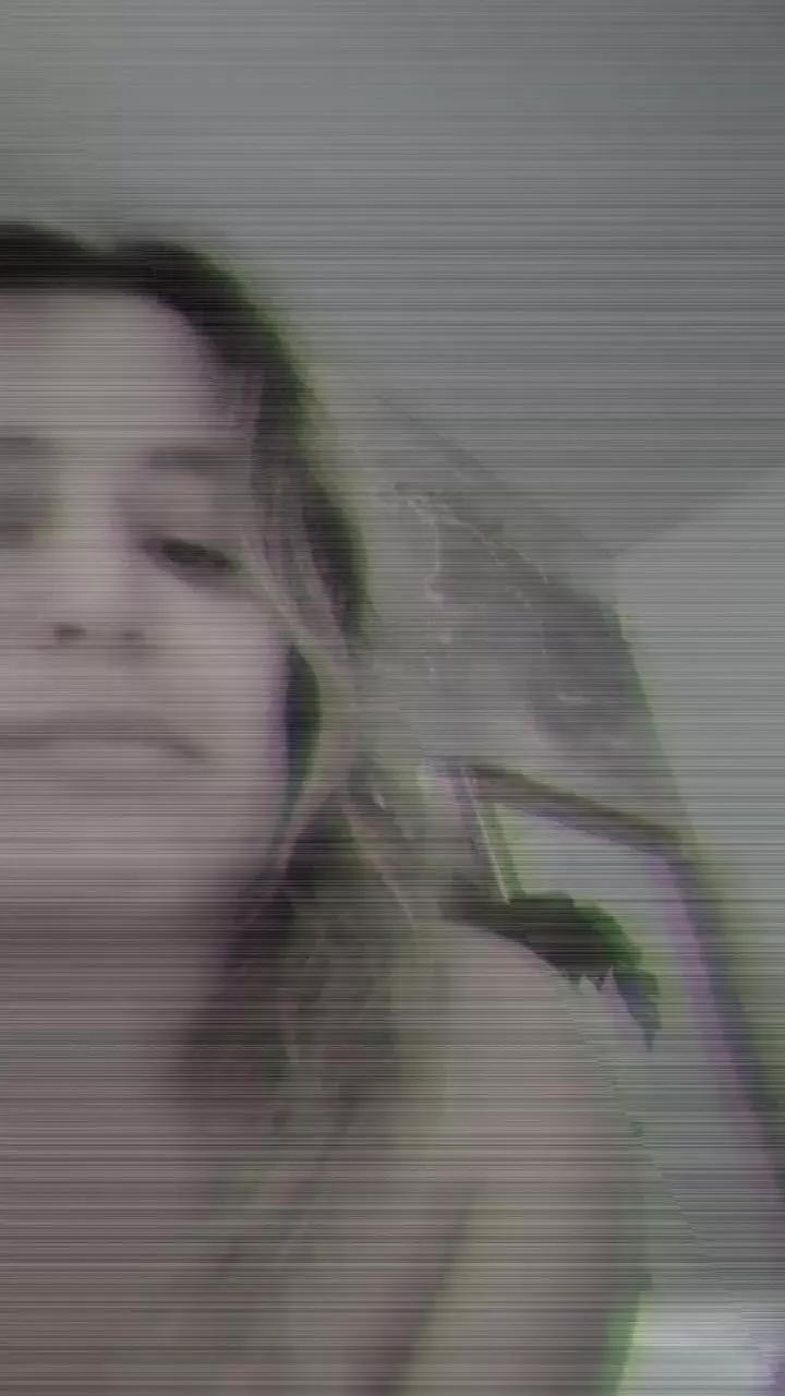 Offline 18Pomposita on Cam4