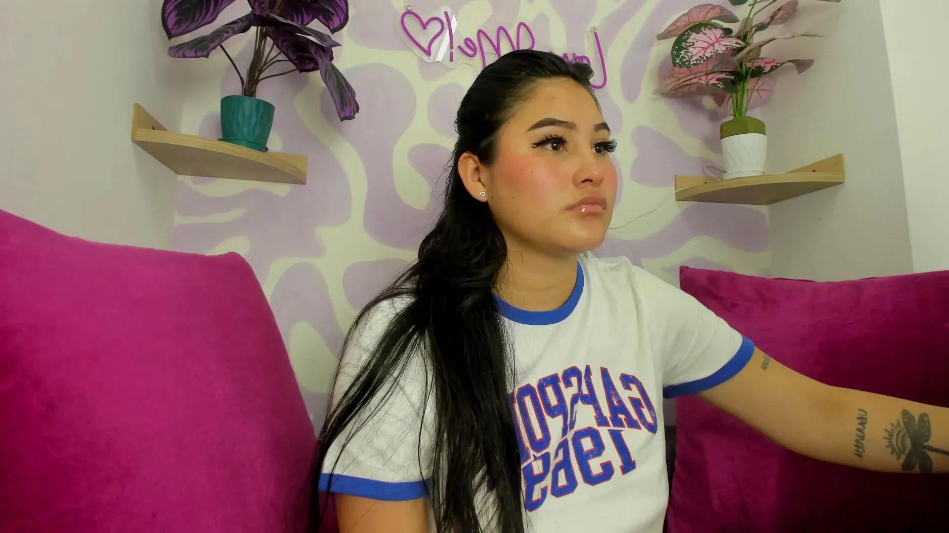 Offline _Little_Ivy on Cam4