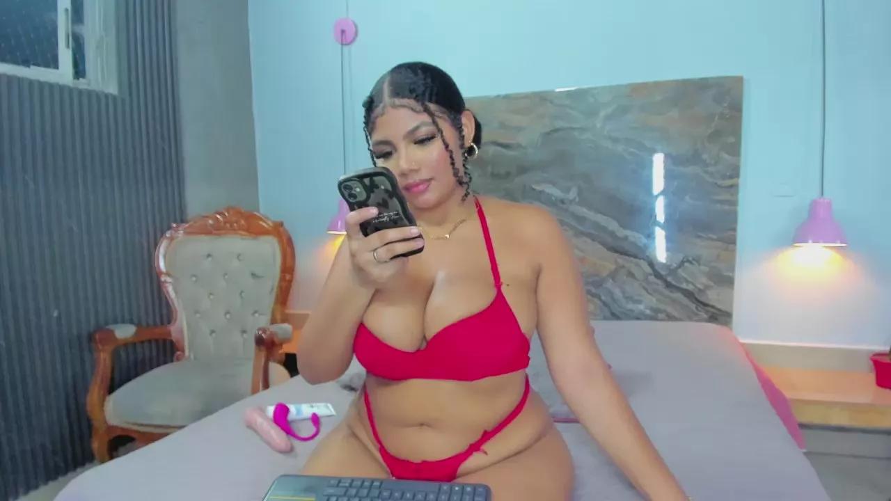 Offline Afrodita_Rooss on Cam4