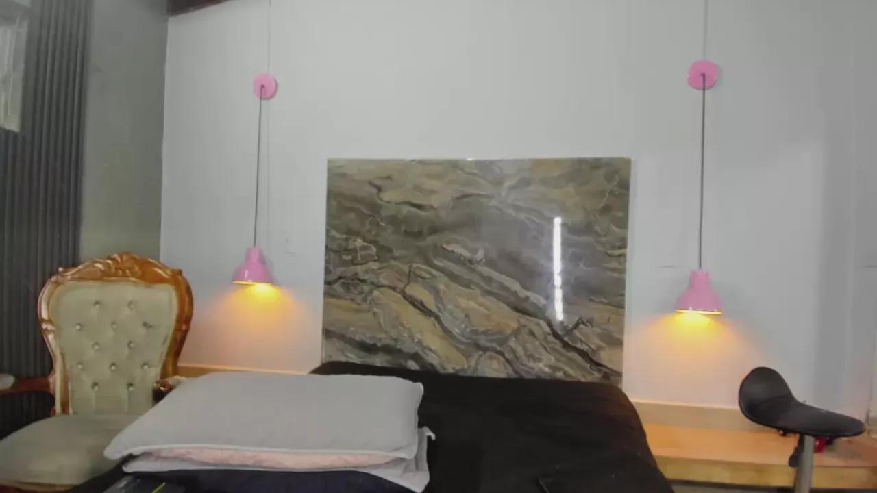 Offline Afrodita_Rooss on Cam4