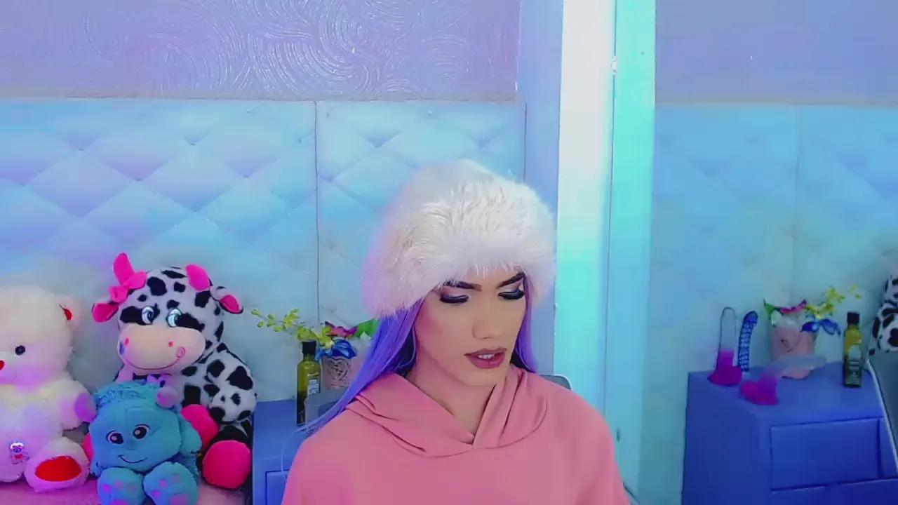 alanna_dolls on Cam4 