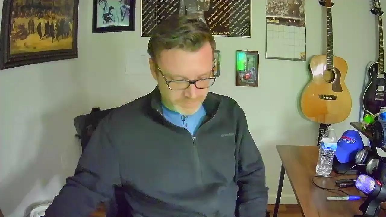 Offline AlexanderII4u on Cam4