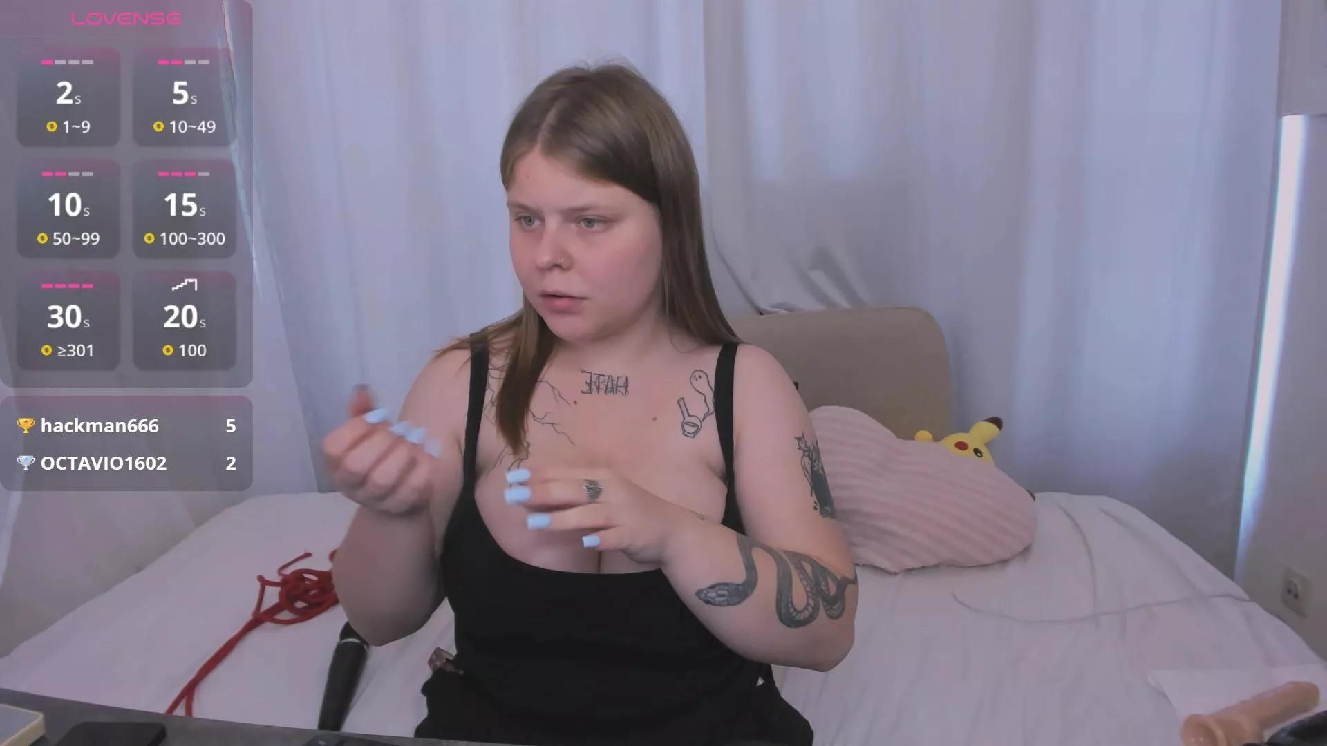 Offline Alice_bright on Cam4