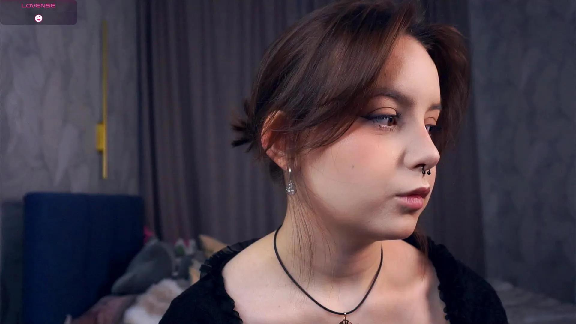 AlodieCoey —  #C2C #cum #feet #ass #schoolgirl #cute #spanking