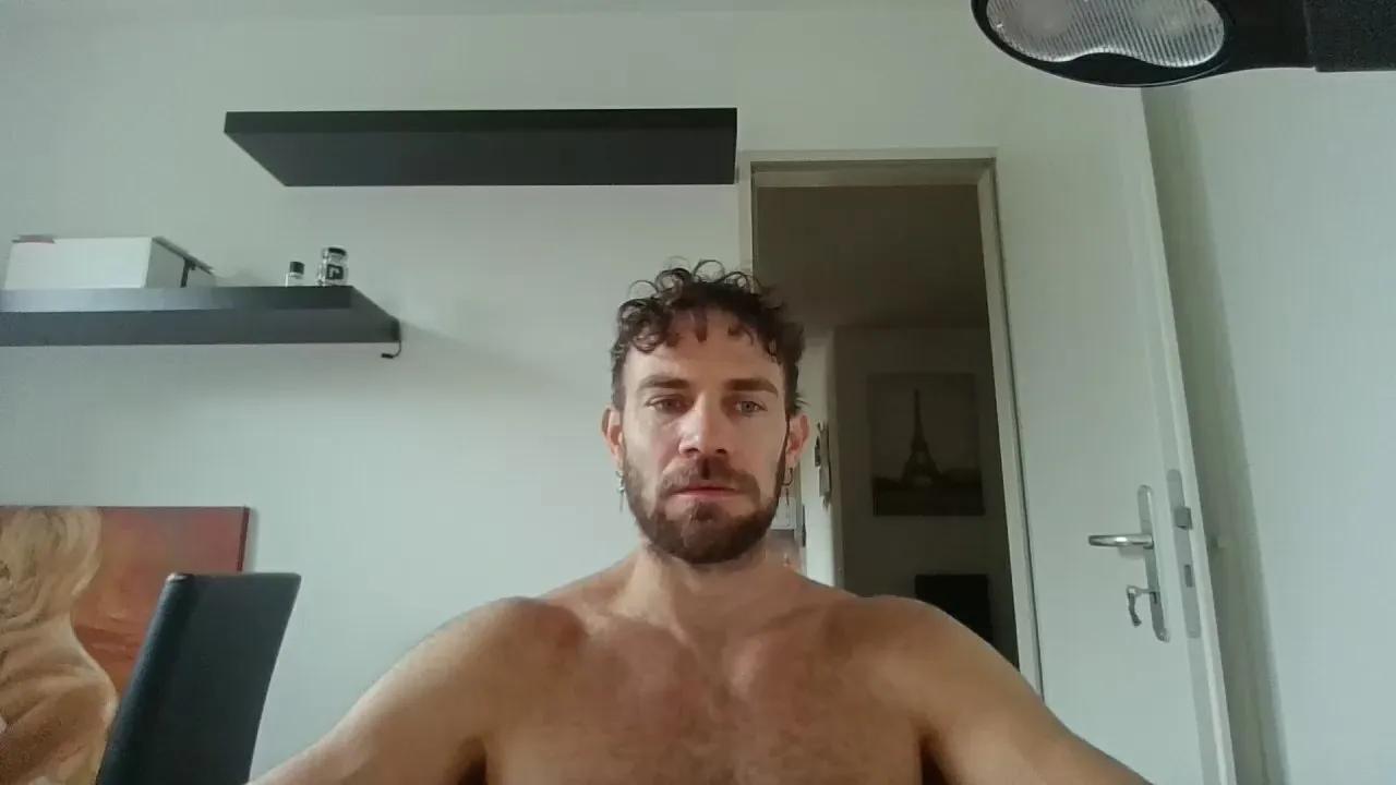 Offline ALPHA_HUNK on Cam4