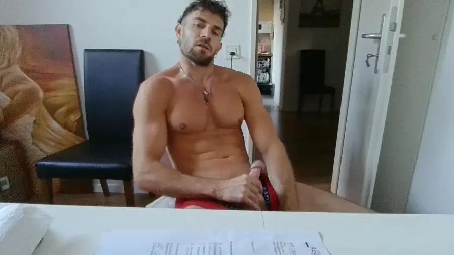 Offline ALPHA_HUNK on Cam4