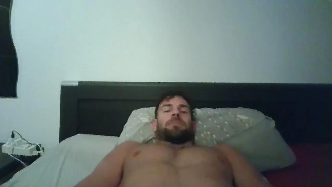 Offline ALPHA_HUNK on Cam4