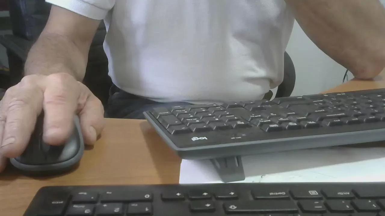 Offline alteria1964 on Cam4