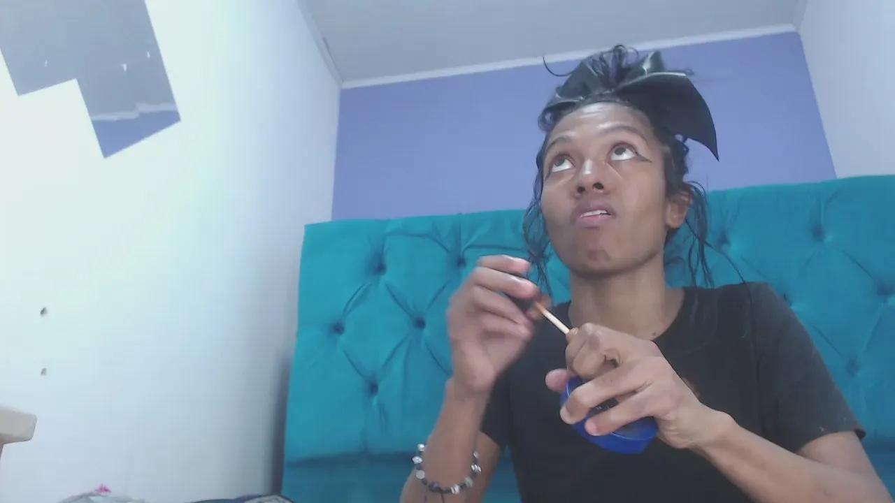 Offline avalericherrycm on Cam4