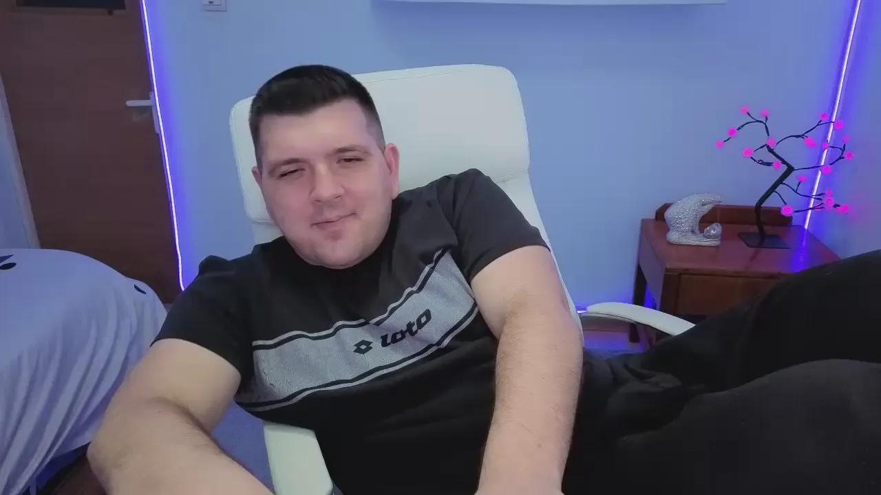 Offline Basy8 on Cam4