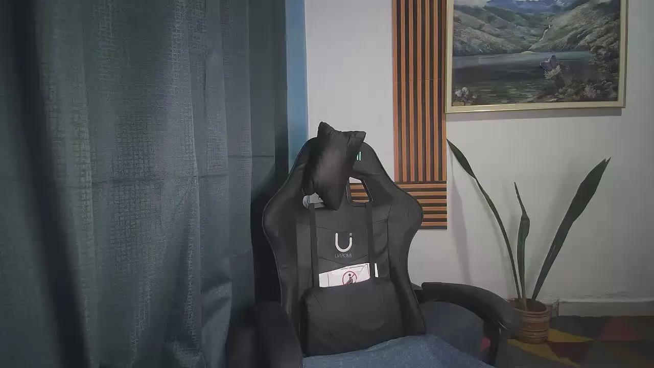 Offline bearvzlat on Cam4