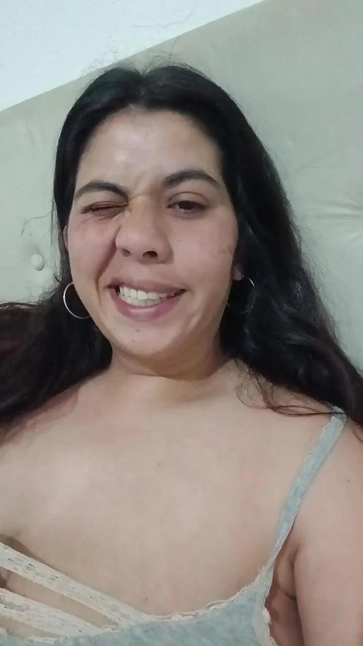 Offline benditofetiche on Cam4