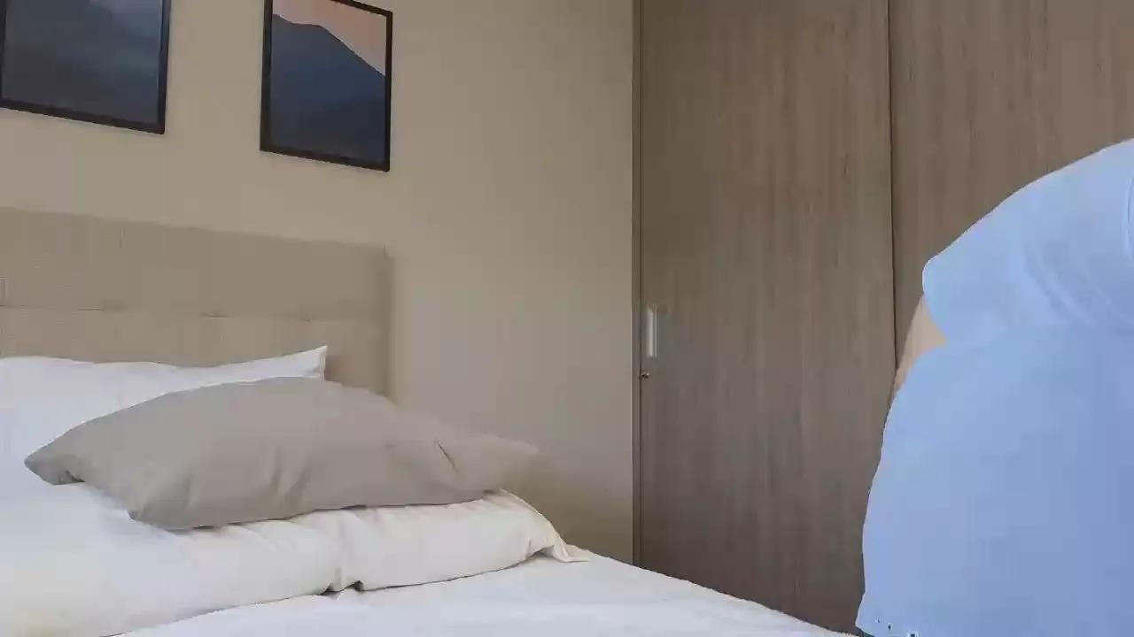 bigone_hot —  #french #bigdick #cum #gay #masturbation