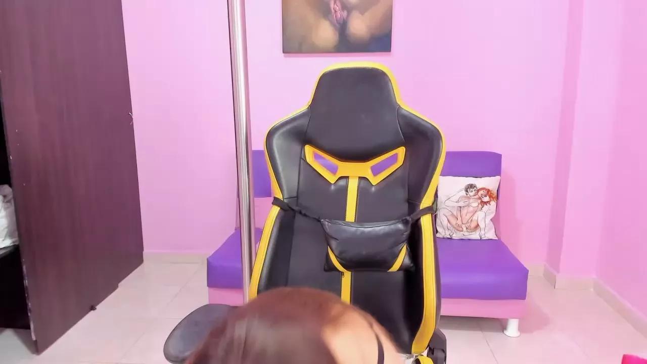 Freechat blondie_squirt on Cam4