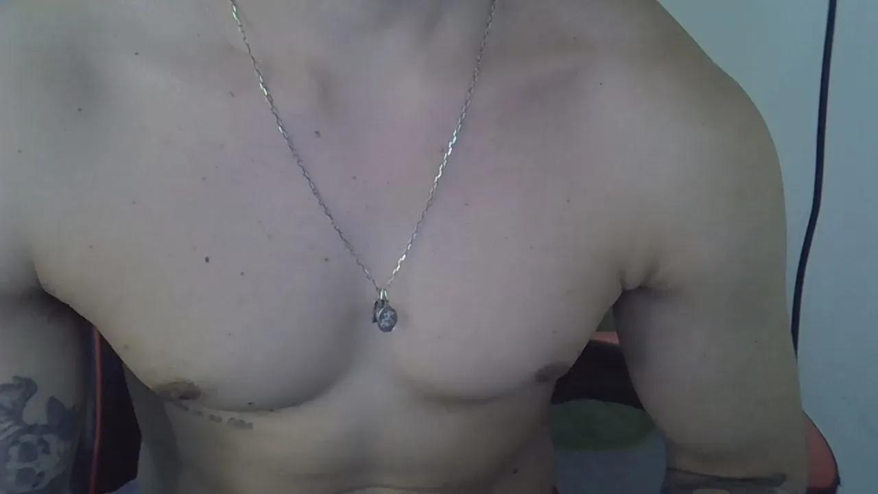 Offline brazilianjapa2 on Cam4