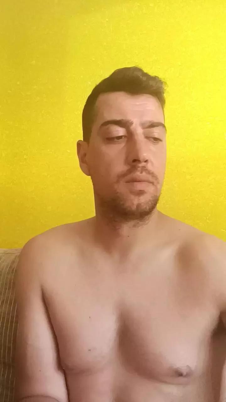 Caballero23H on Cam4 