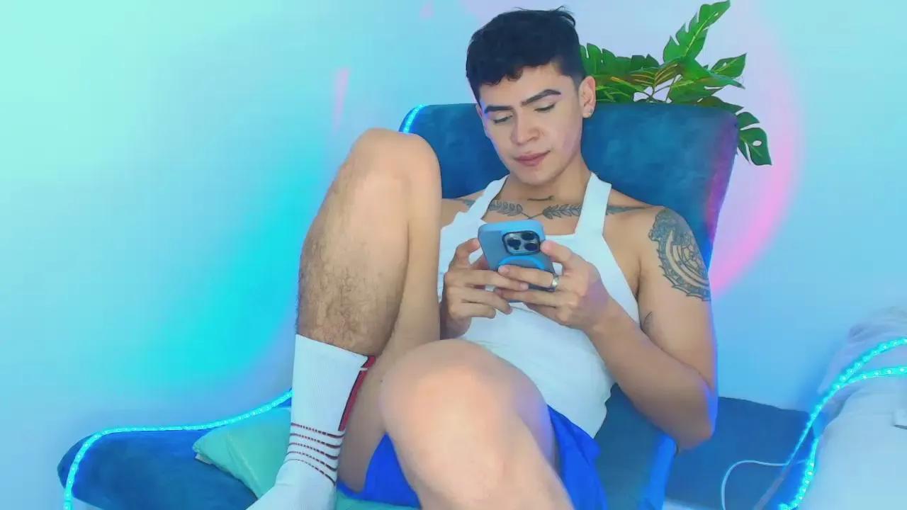 Cam4 CamiiGuzman is Freechat CamiiGuzman —  #bigass #schoolgirl #cum #masturbation #feet #armpits #ass