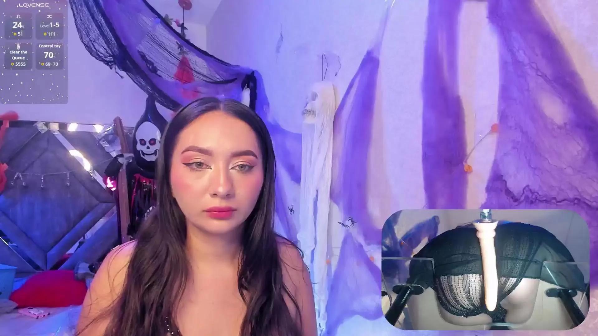 Offline CataleyaGlow on Cam4