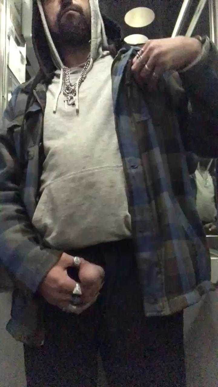 Offline Colifa86 on Cam4