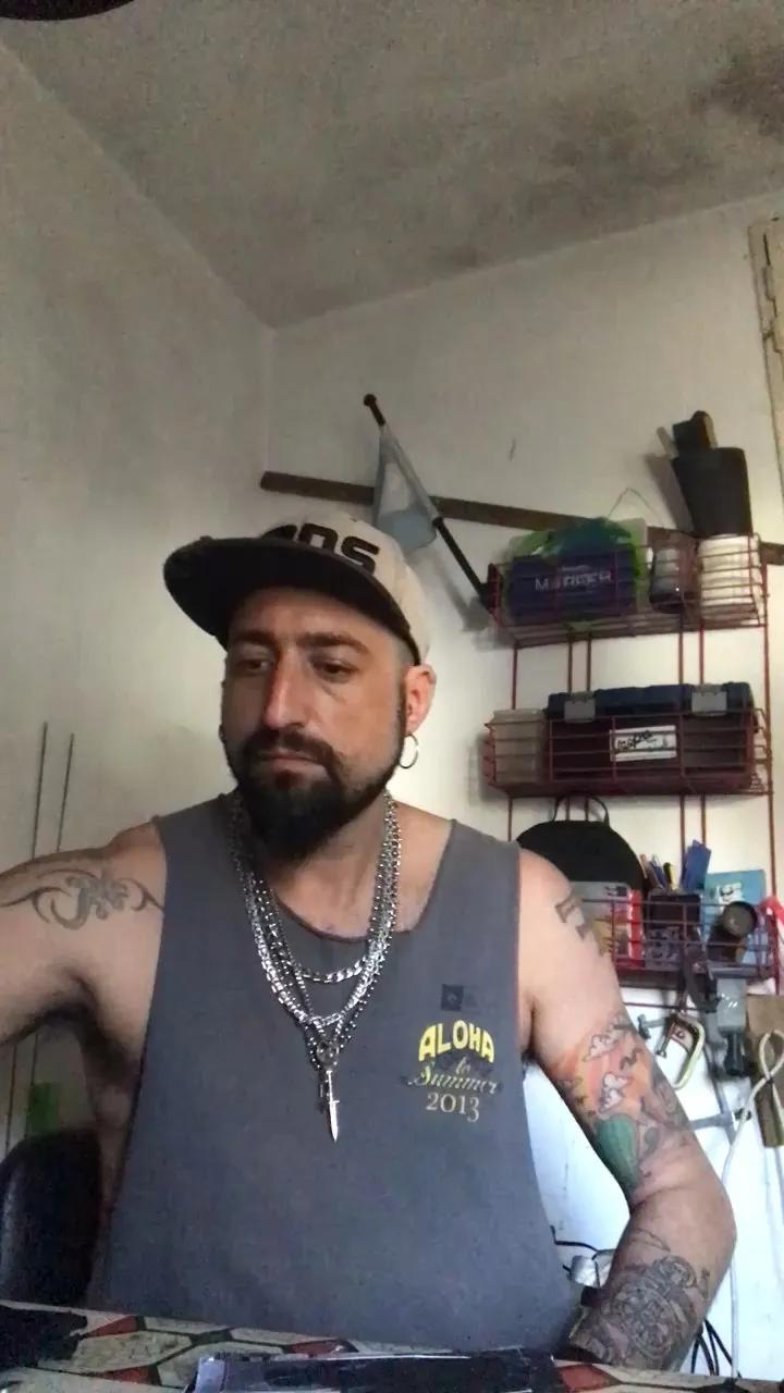 Offline Colifa86 on Cam4