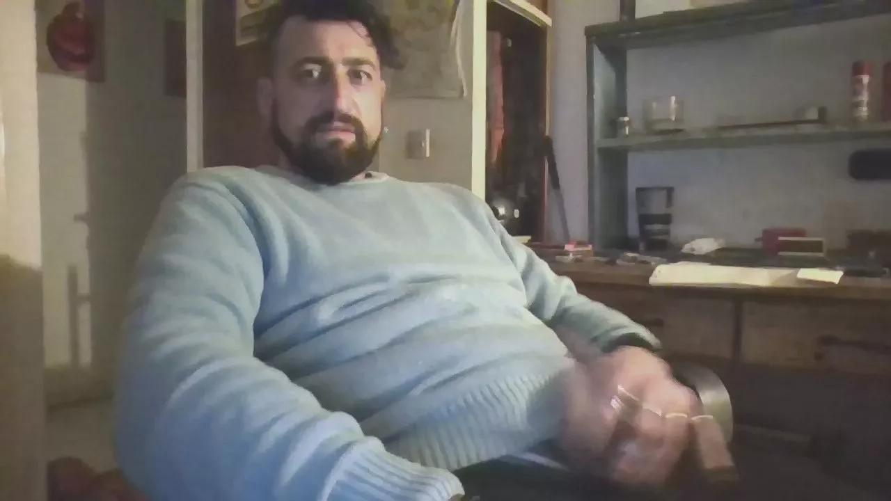 Offline Colifa86 on Cam4