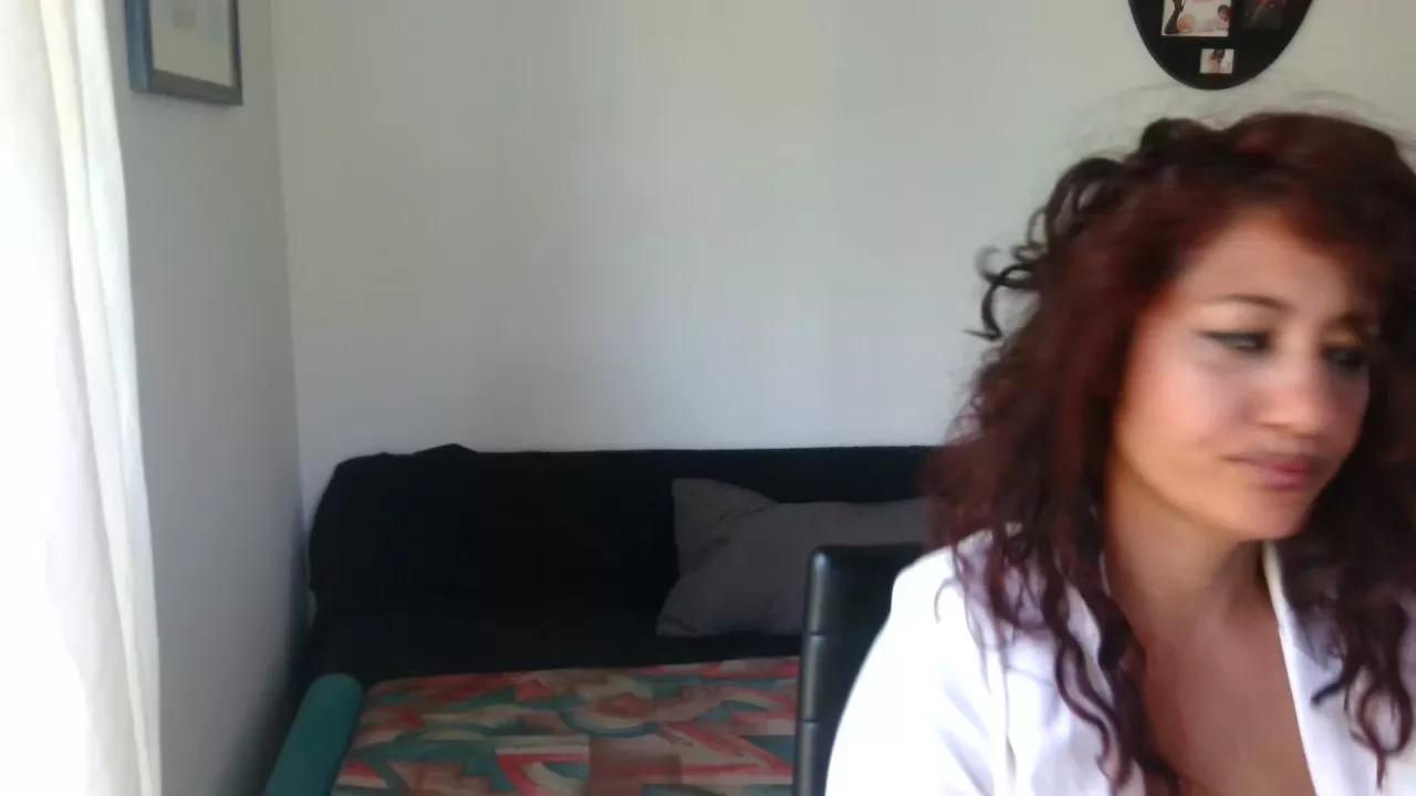 Offline danasantoxxx on Cam4