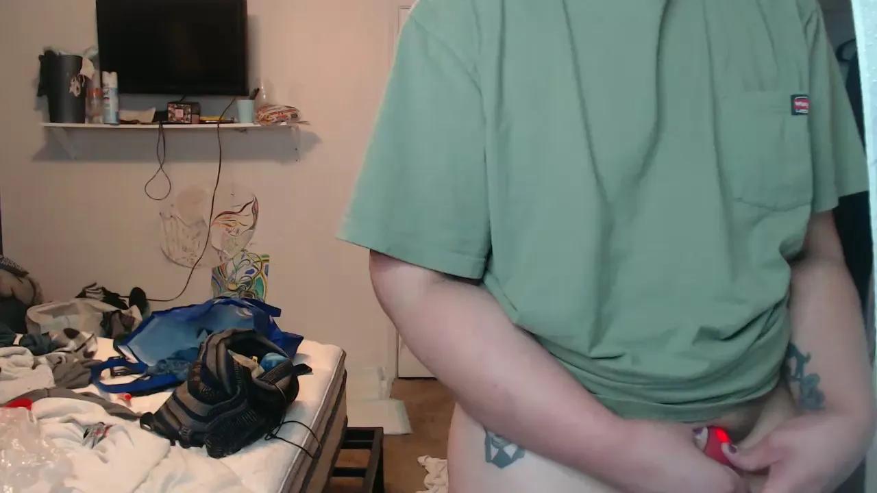 Offline DaniDebauchery on Cam4