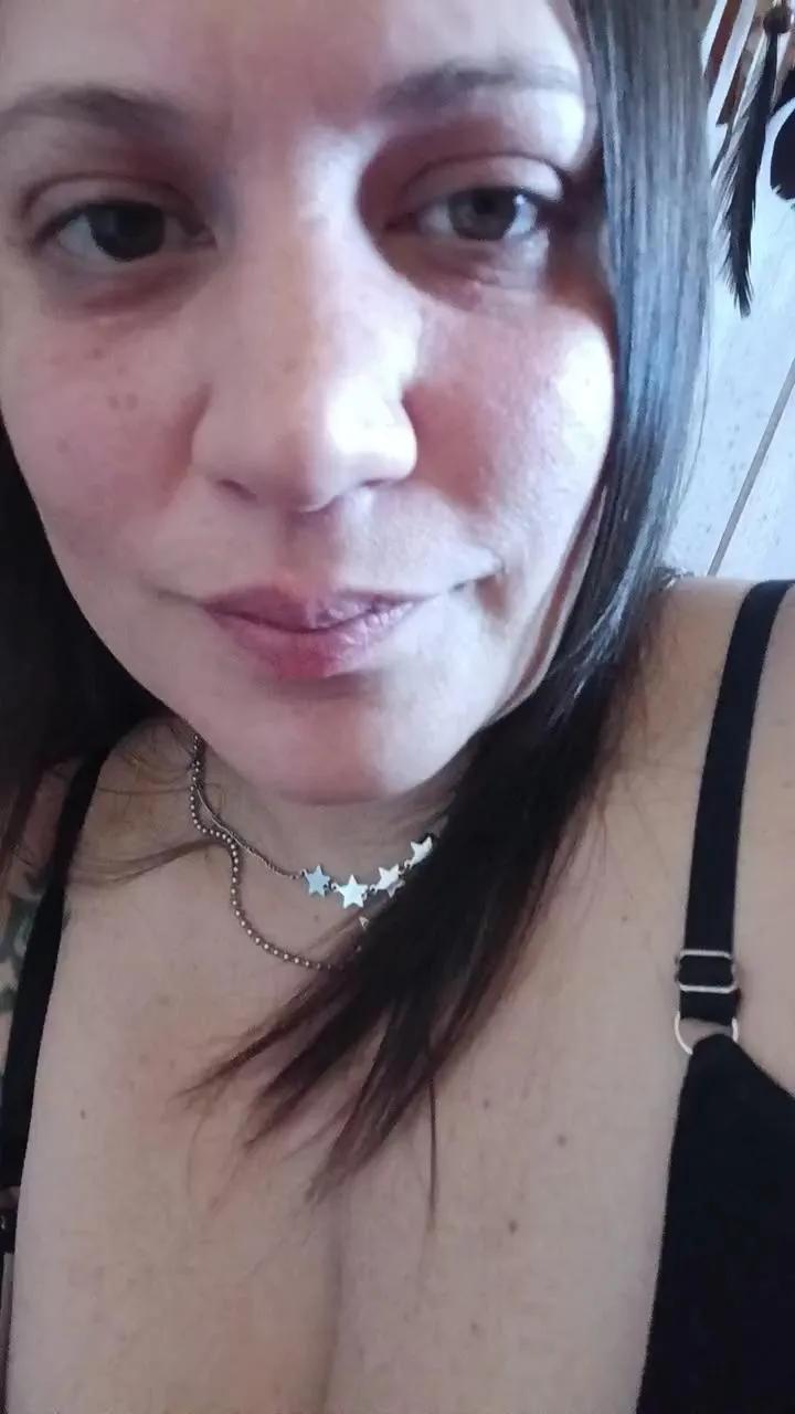 Cam4 Danitacontreras is Freechat Danitacontreras — Freechat on Cam4