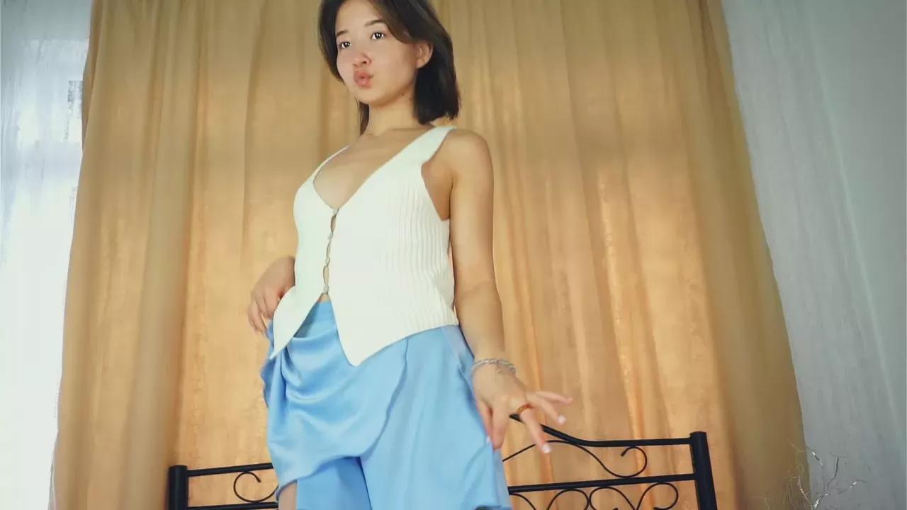 Offline DarlineDoddy on Cam4