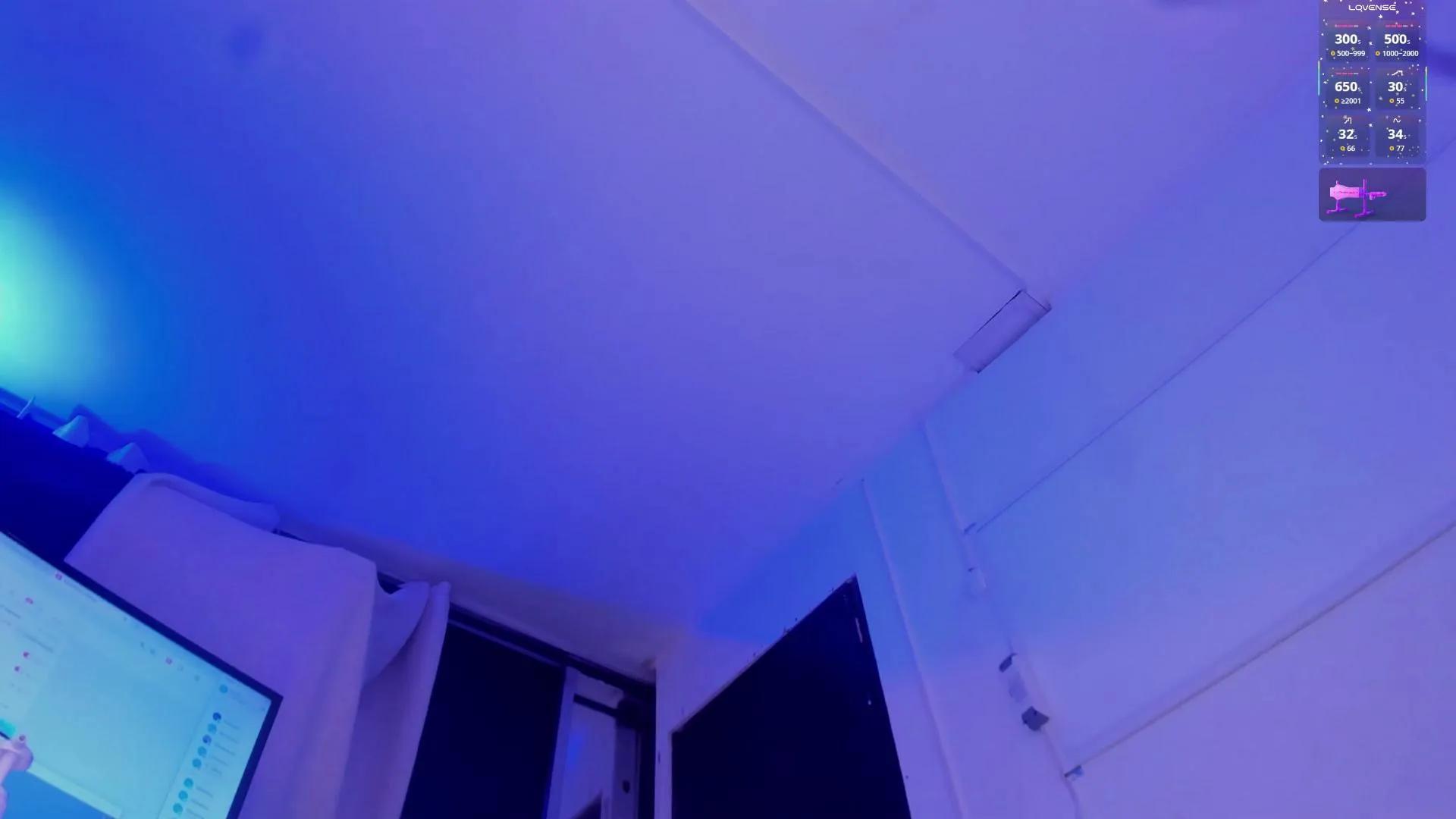 Offline DollyMae on Cam4