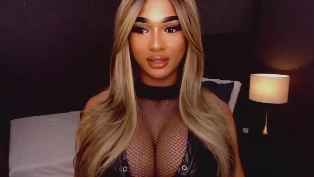 Cam4 DominantLatina is Freechat DominantLatina —  #milk #analtoys #cum #feet #masturbation #anal #bdsm