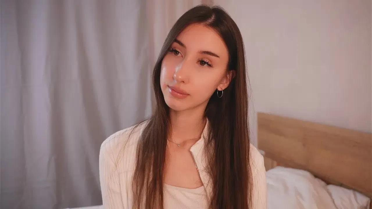 Offline ElgaBeech on Cam4