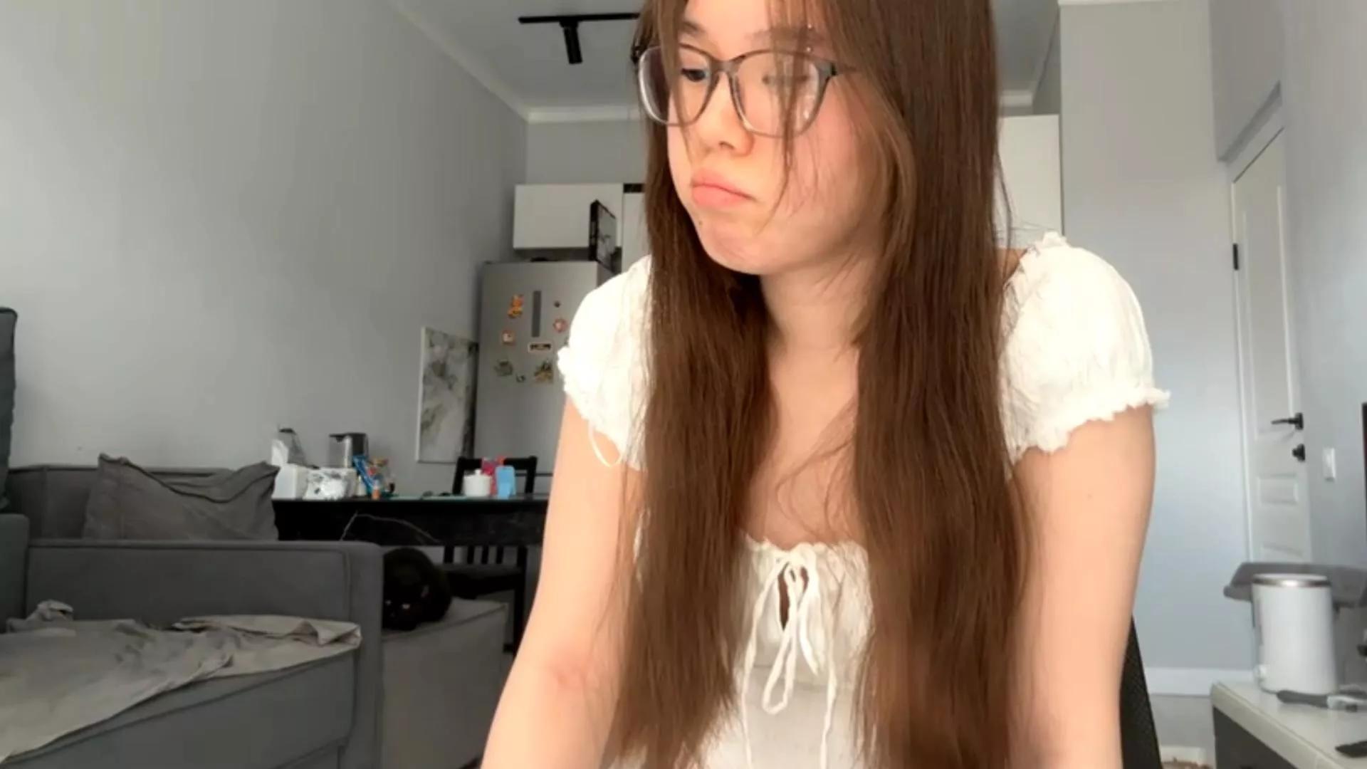 Offline ElletteBeat on Cam4