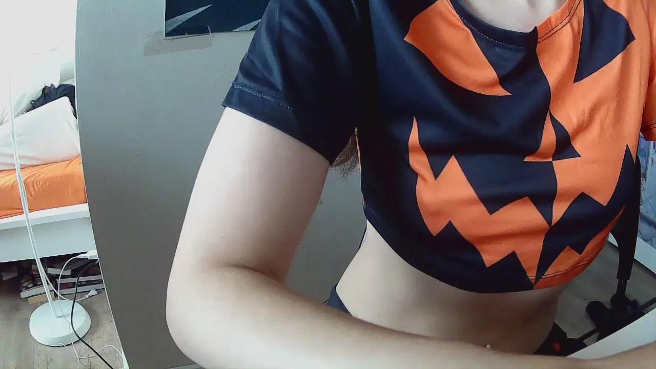 Freechat Estelle_Engels on Cam4