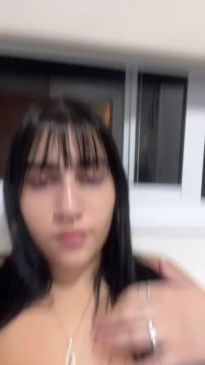 Offline Evy_inocente on Cam4