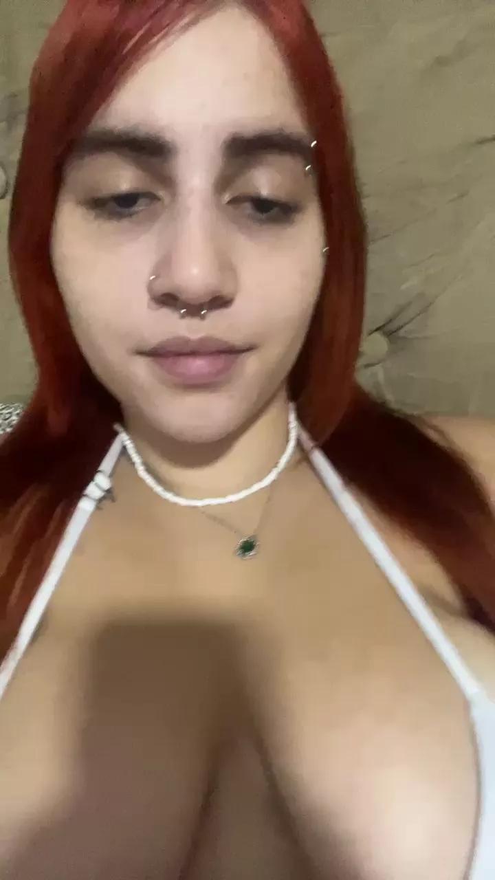 Offline Evy_inocente on Cam4