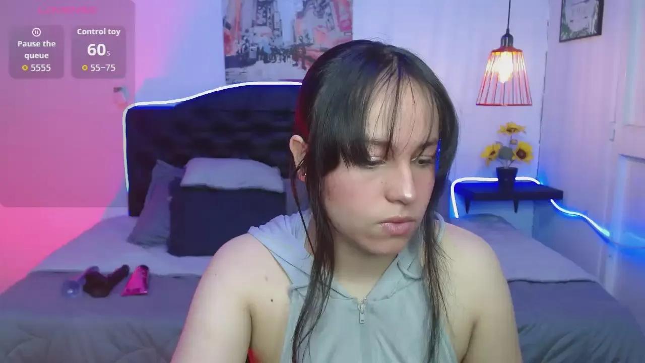 Offline Eymmy_24 on Cam4