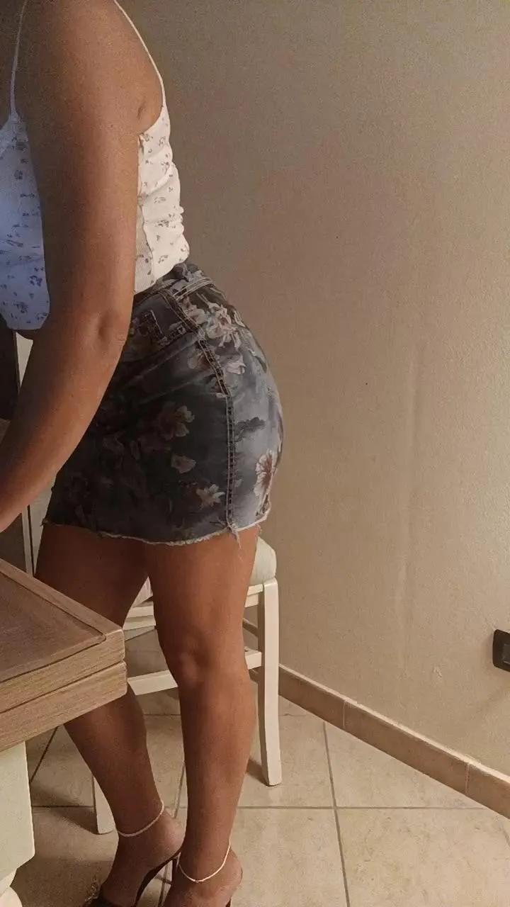 Offline Fortuna91 on Cam4