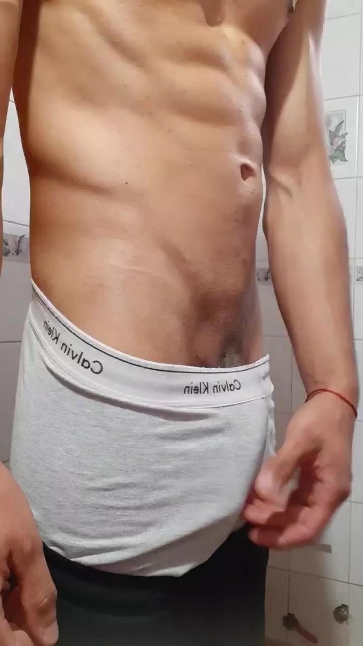 Offline GastoncitooBM on Cam4