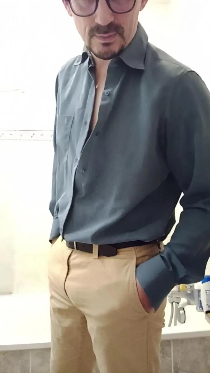 Offline gayversaboy69 on Cam4