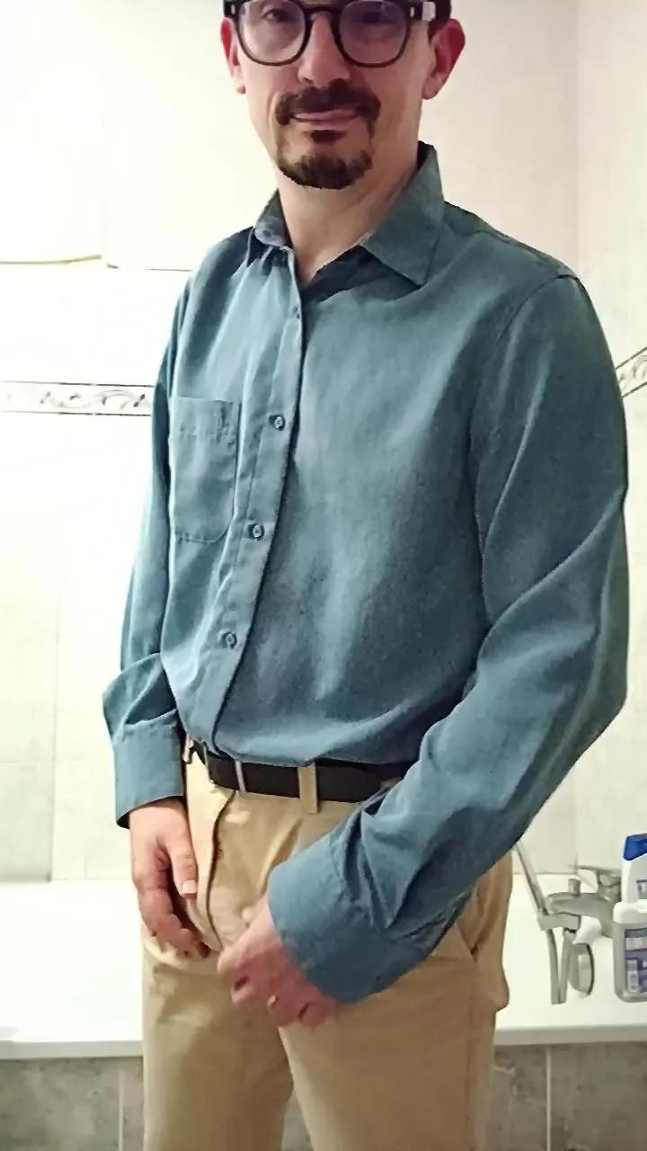 Offline gayversaboy69 on Cam4