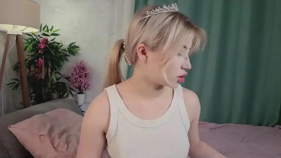 Offline GeorgetteHyche on Cam4