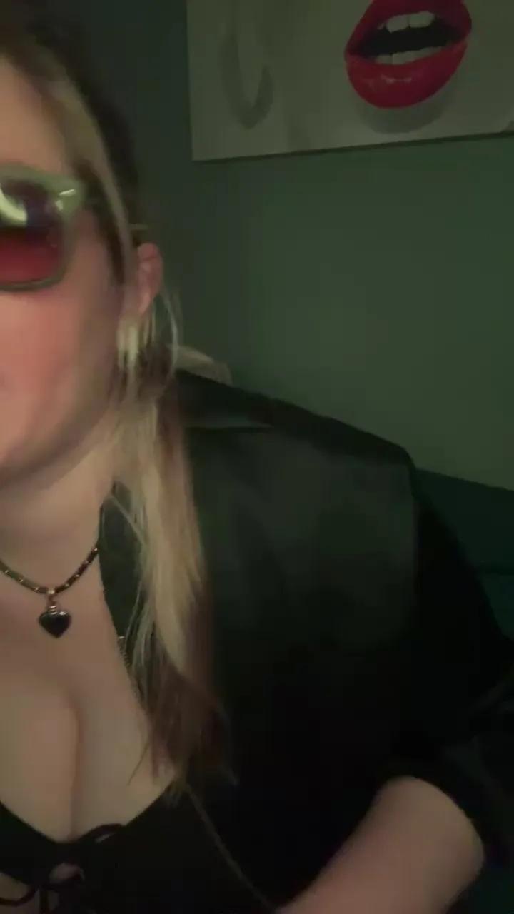 Offline granlady7 on Cam4