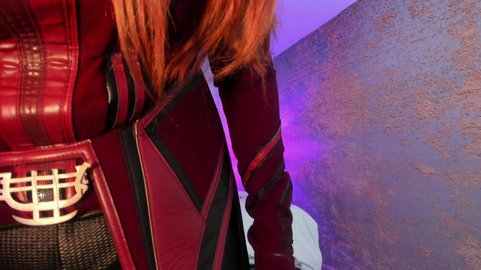 Offline HariMoon on Cam4