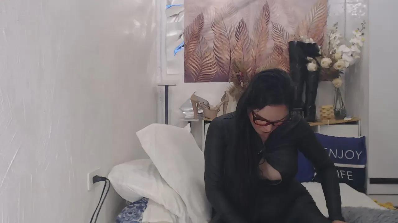 Cam4 heartely is Freechat heartely — Freechat on Cam4