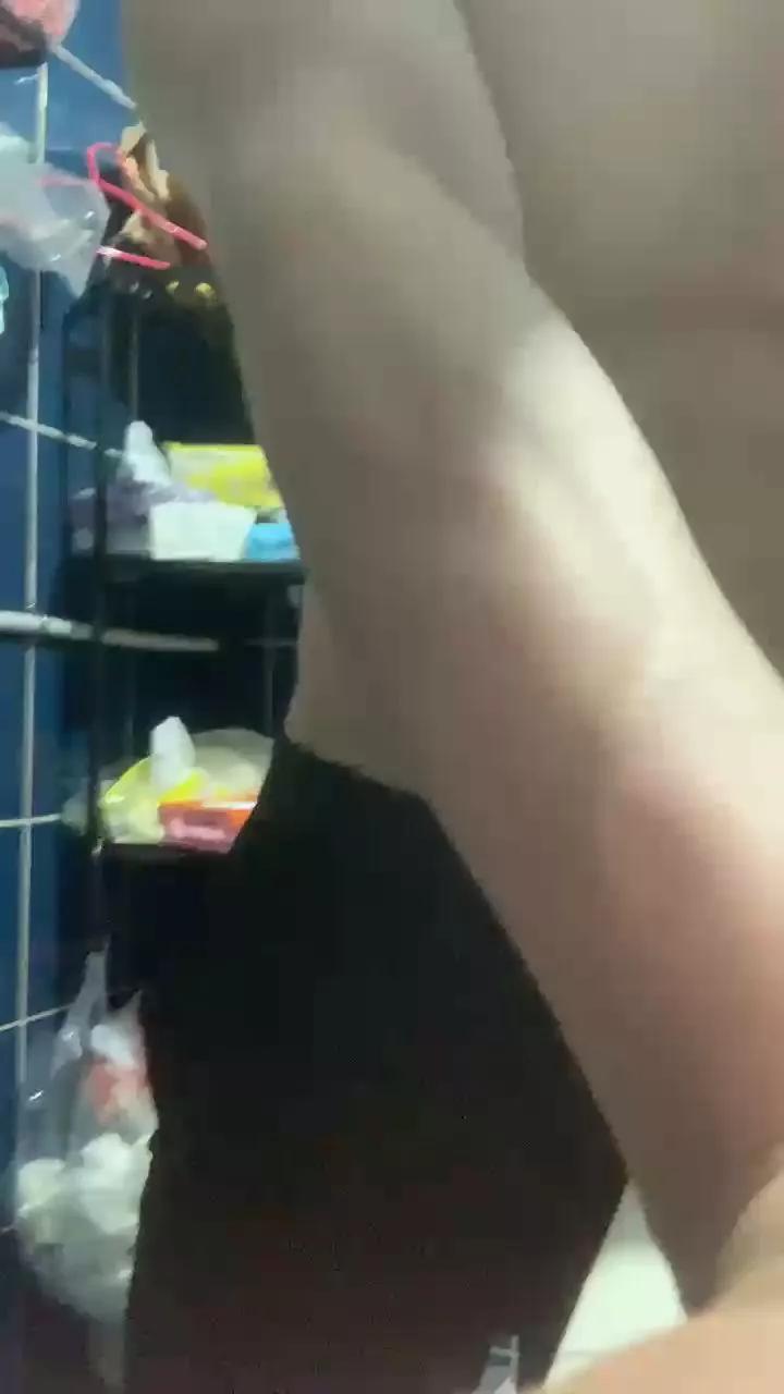 Offline iii_dh_iii on Cam4