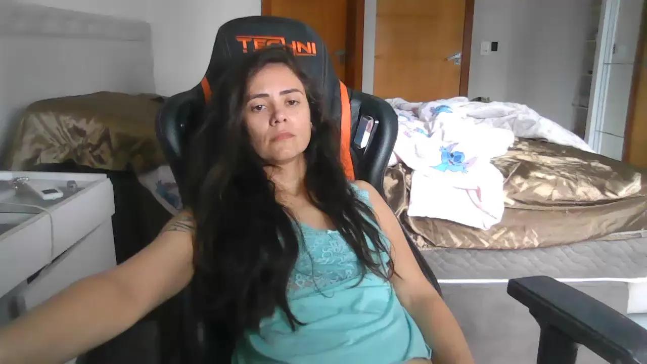 Offline INTHETOILET on Cam4