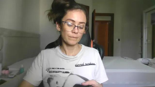 Offline INTHETOILET on Cam4