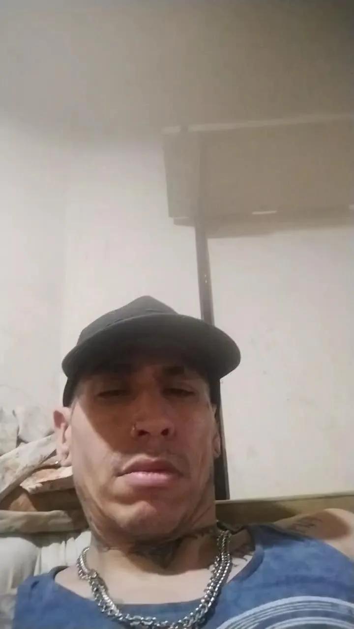 Offline Intoxicado420 on Cam4