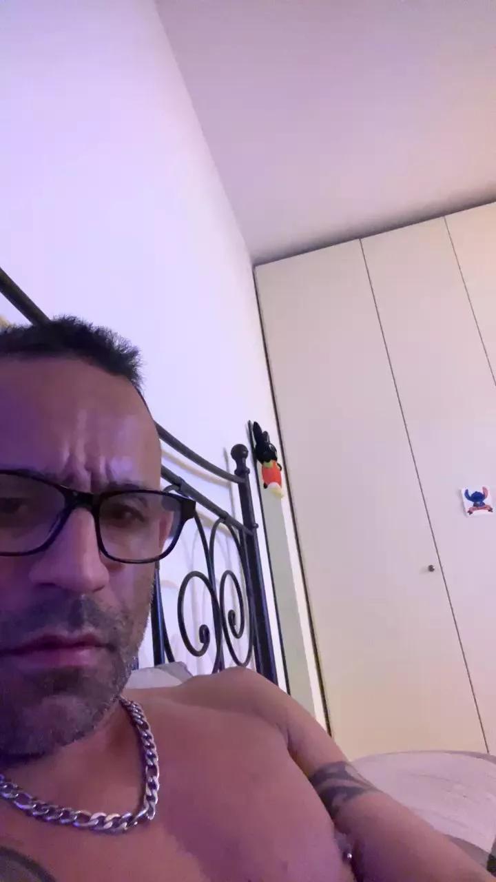 Freechat JSYMON on Cam4